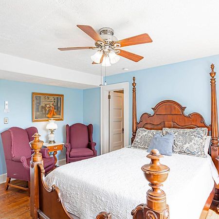 Echo Mountain Inn Hendersonville Buitenkant foto
