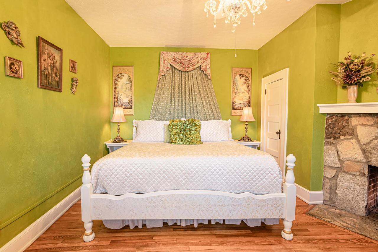Echo Mountain Inn Hendersonville Buitenkant foto