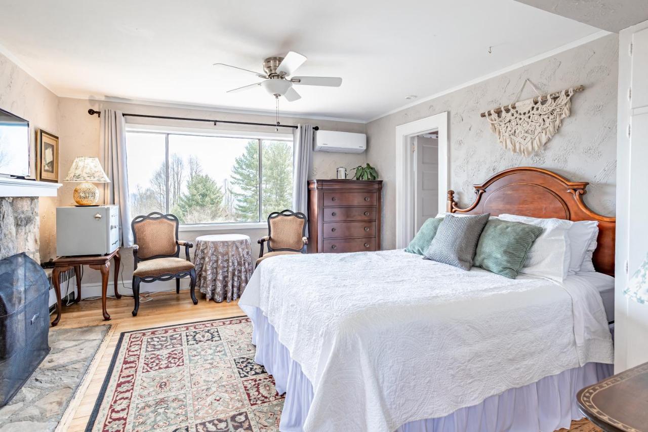 Echo Mountain Inn Hendersonville Buitenkant foto