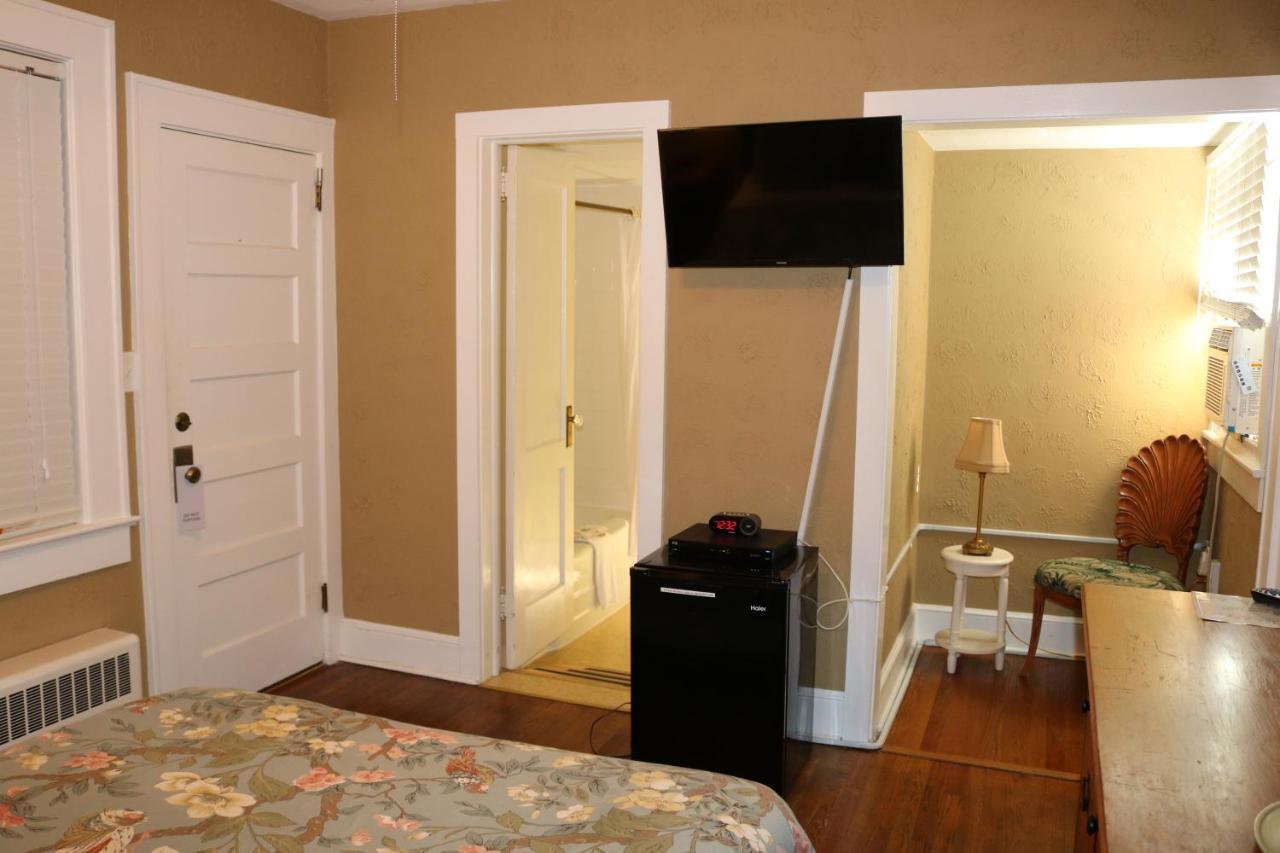 Echo Mountain Inn Hendersonville Buitenkant foto