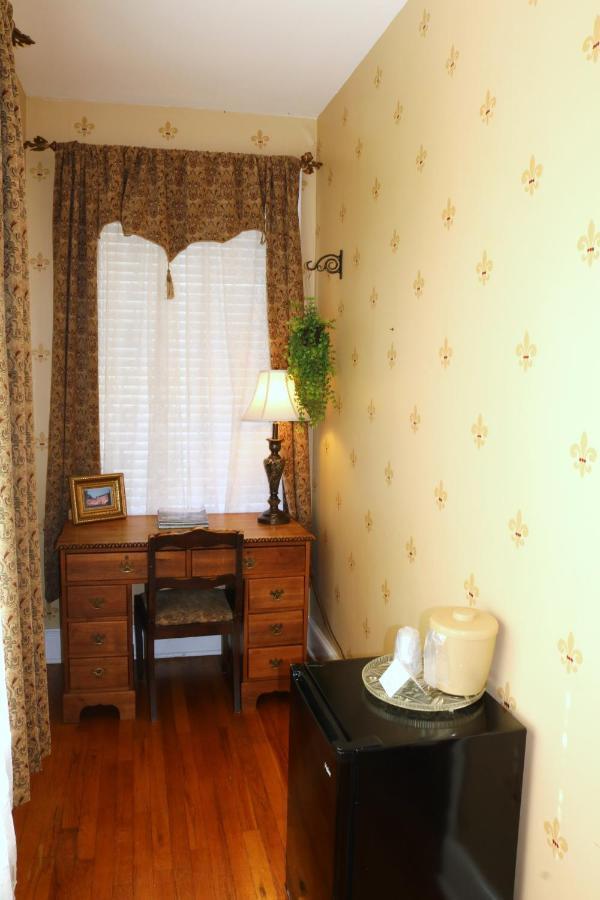 Echo Mountain Inn Hendersonville Buitenkant foto