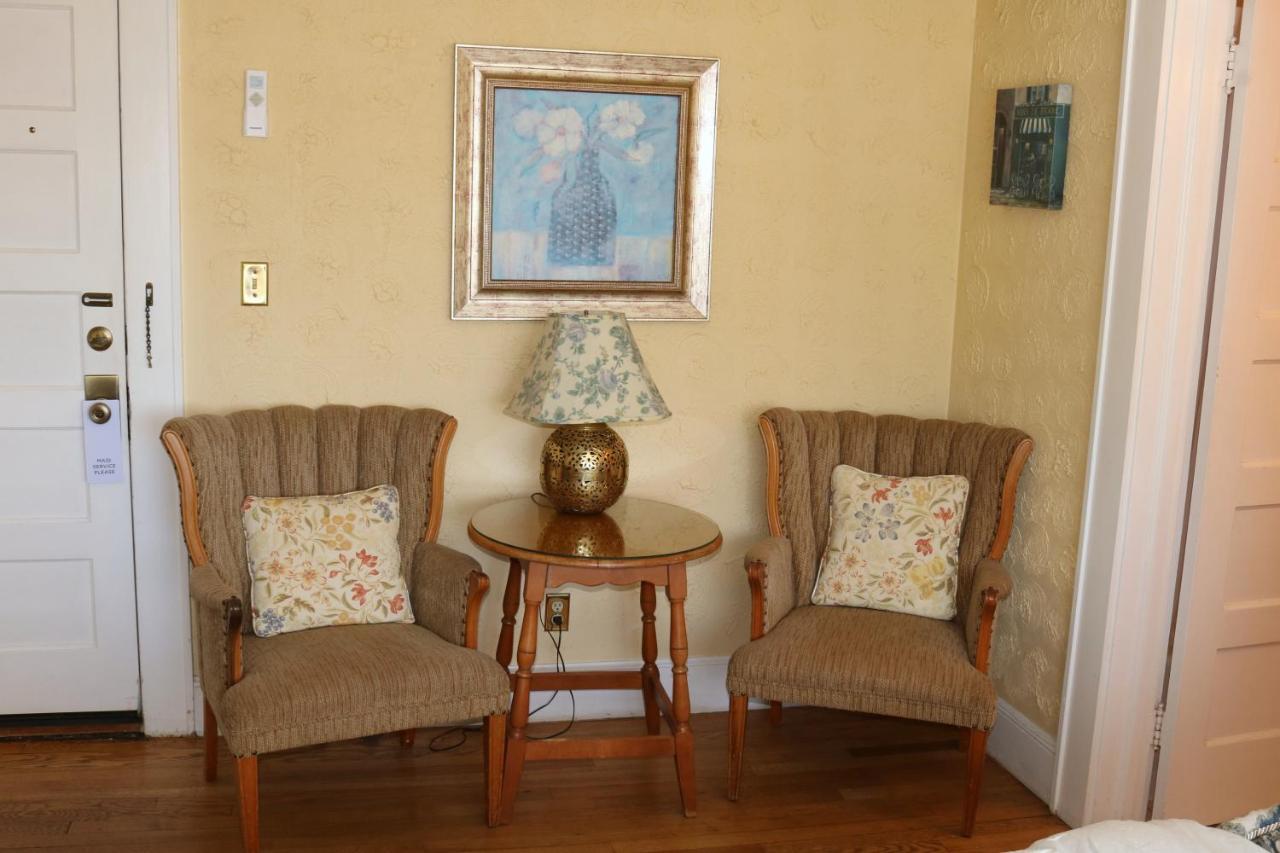 Echo Mountain Inn Hendersonville Buitenkant foto